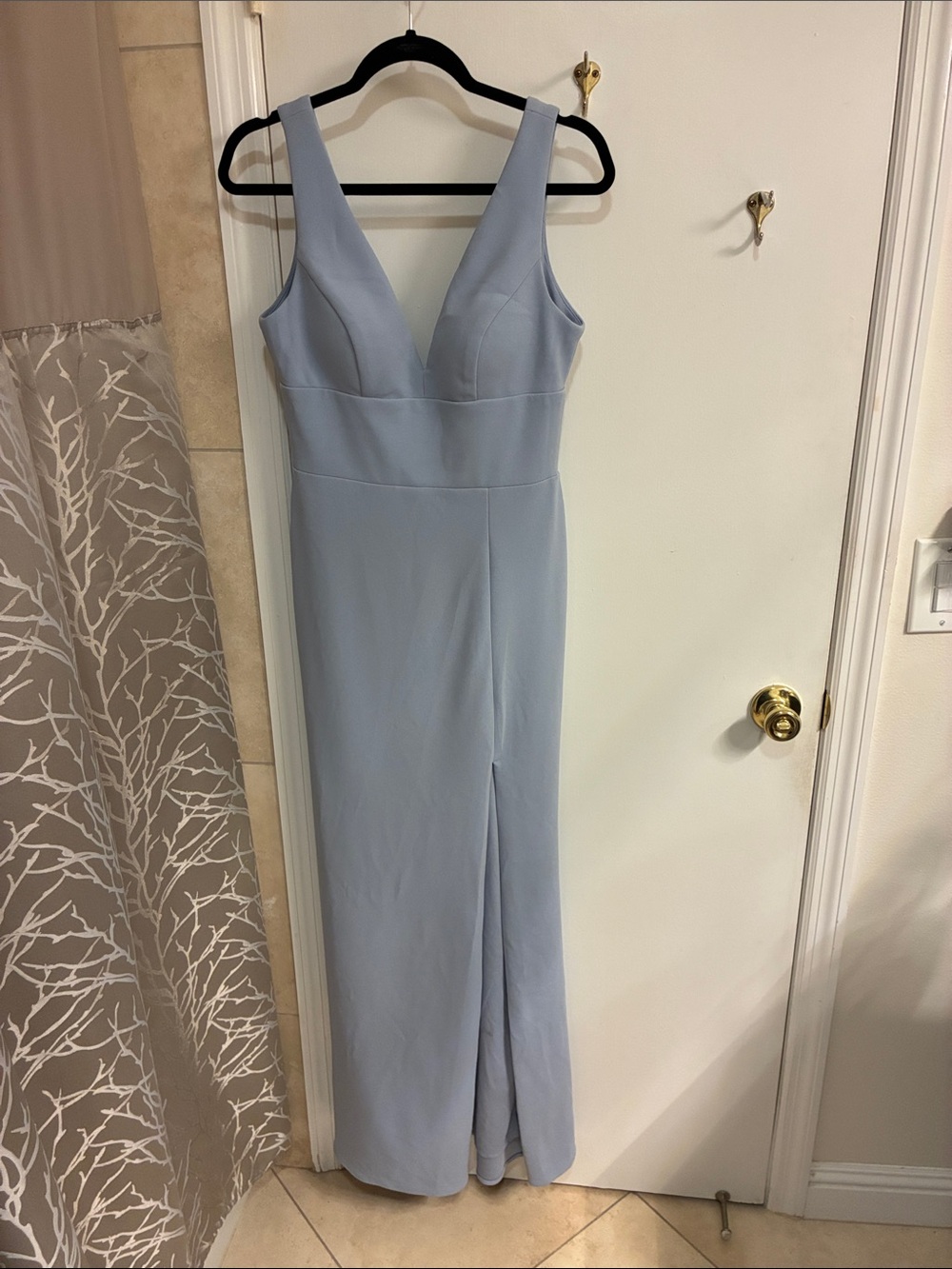 Betsy & Adam Powder Blue V-Neck High Slit Formal Gown Sz 8 - Picture 2 of 10